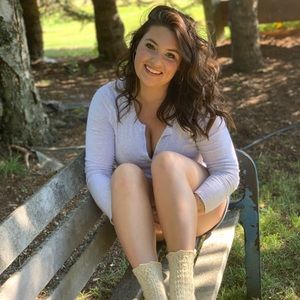 Meet your Posher, Savanna